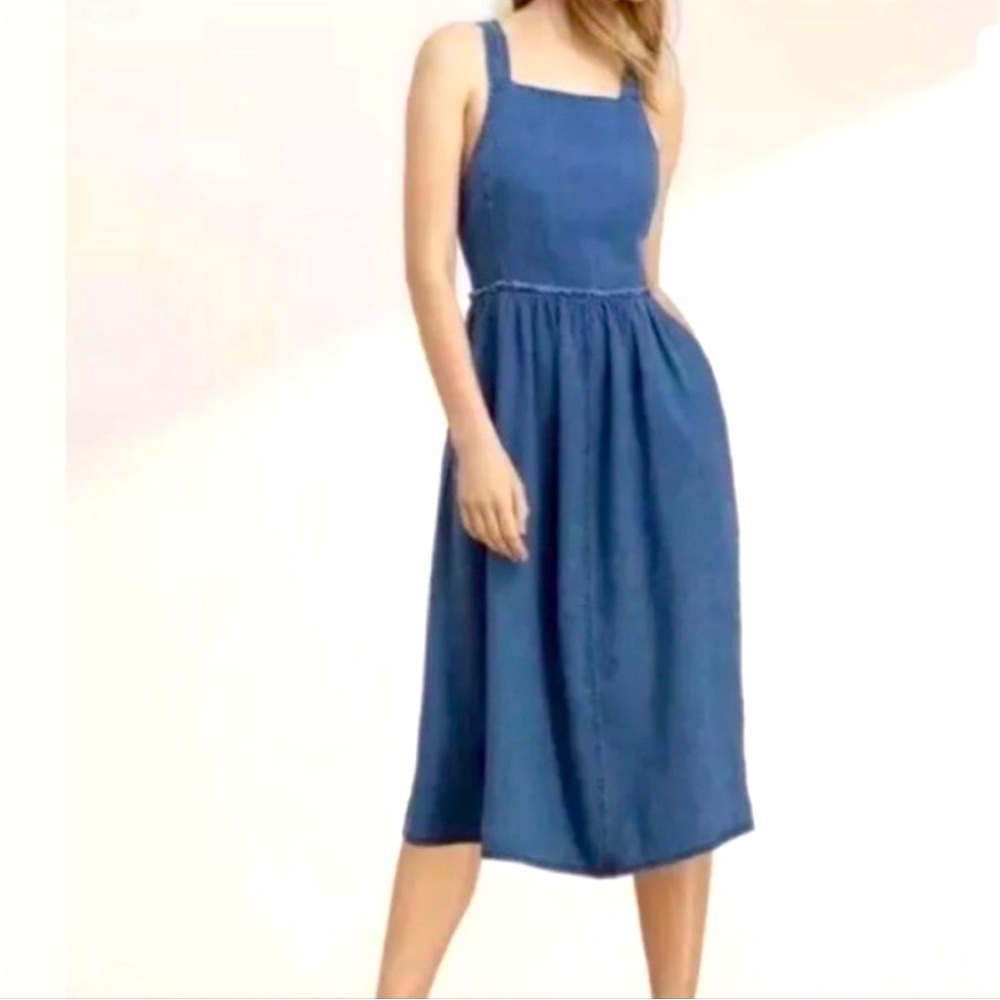 ARITZIA Dress****LAST CHANCE****